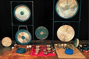 gongi, bębny i misy tybetańskie