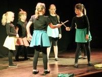 Ene Due Rabki/ premiera 
