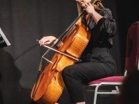 Alicja Brzostecka (wiolonczela)