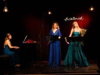 Anstasia Bouria, Darya Yeliseyeva, Katarzyna Czekanowska
