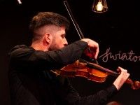  Karol Tobor