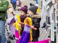 Parada z marzannami | zbiórka na parkingu